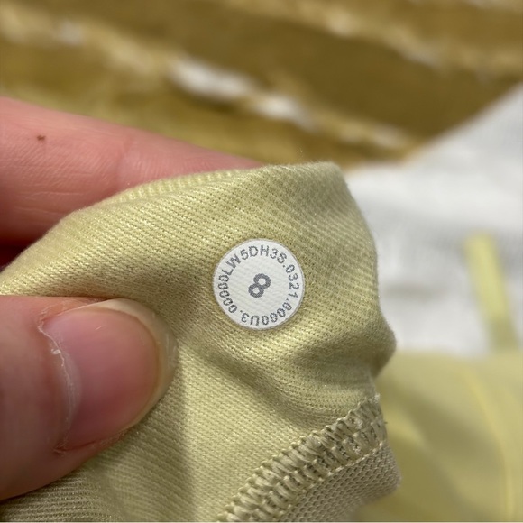 Lululemon Jogger Womens 8 Yellow Sweatpants Drawstring Knit Hi Rise Running Gym - Picture 10 of 10